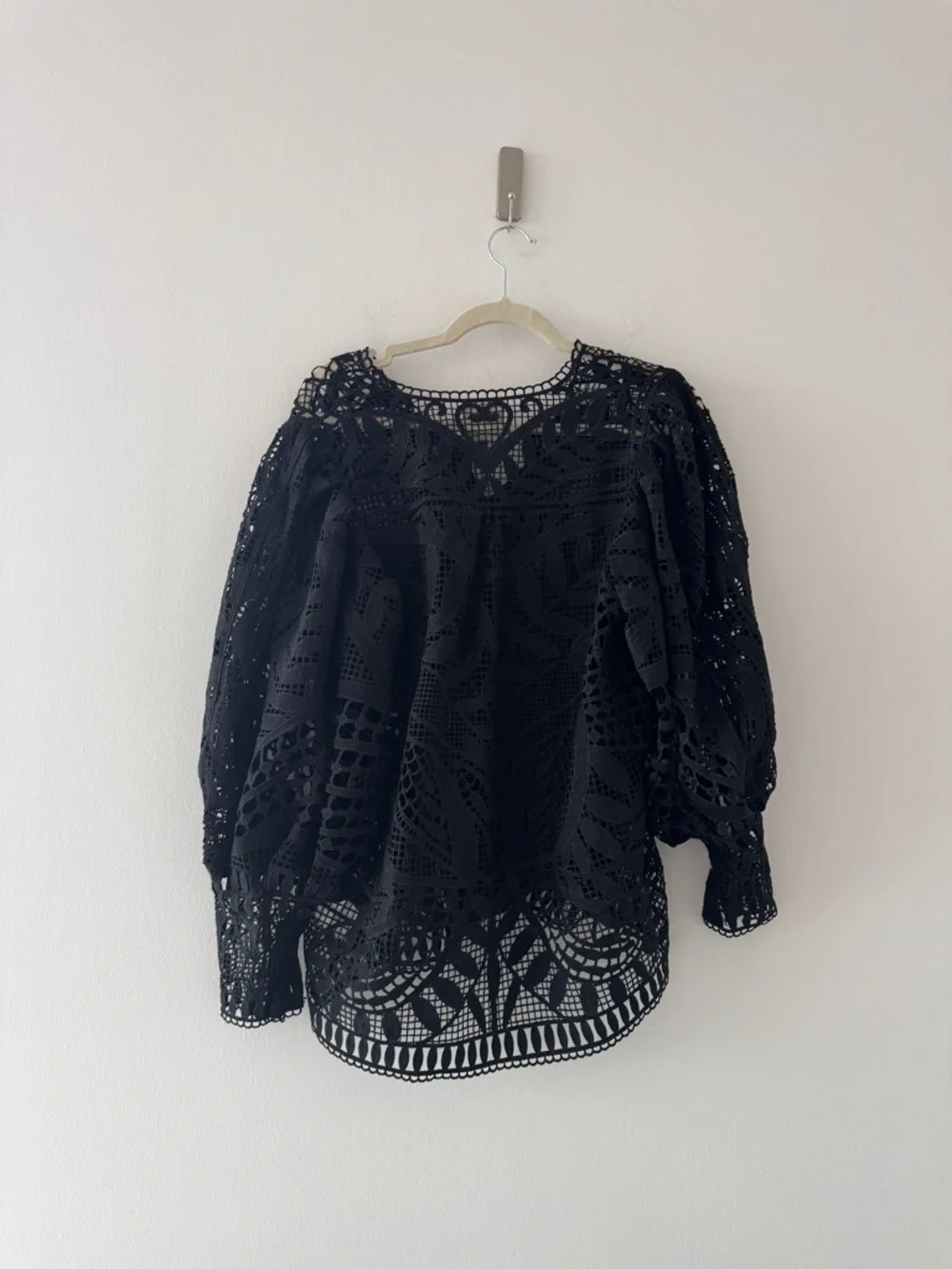 FARM RIO Guipire Puff Sleeve Black Blouse S